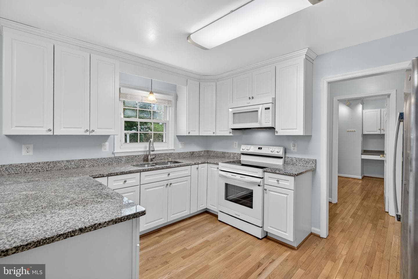 4019 Latham Drive photo 15