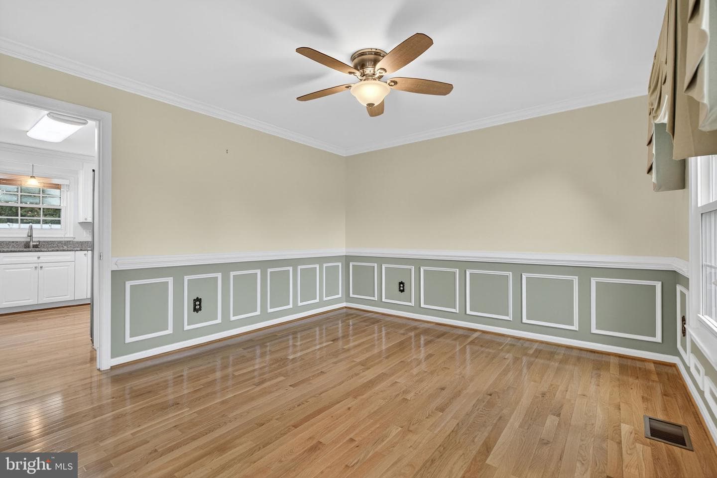 4019 Latham Drive photo 9