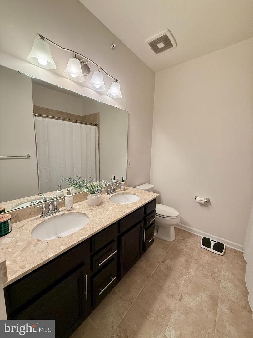 7528 Brunson Circle photo 13