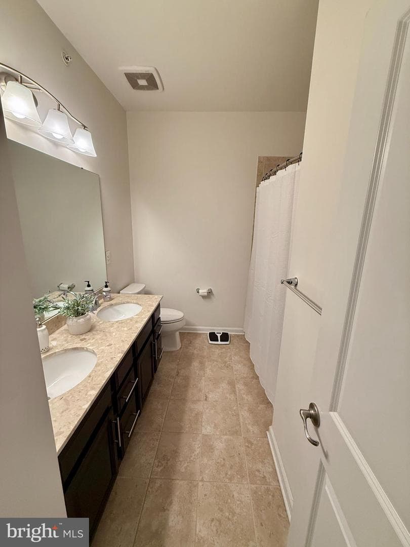 7528 Brunson Circle photo 14