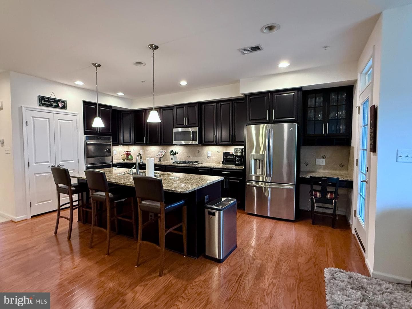 7528 Brunson Circle photo 6