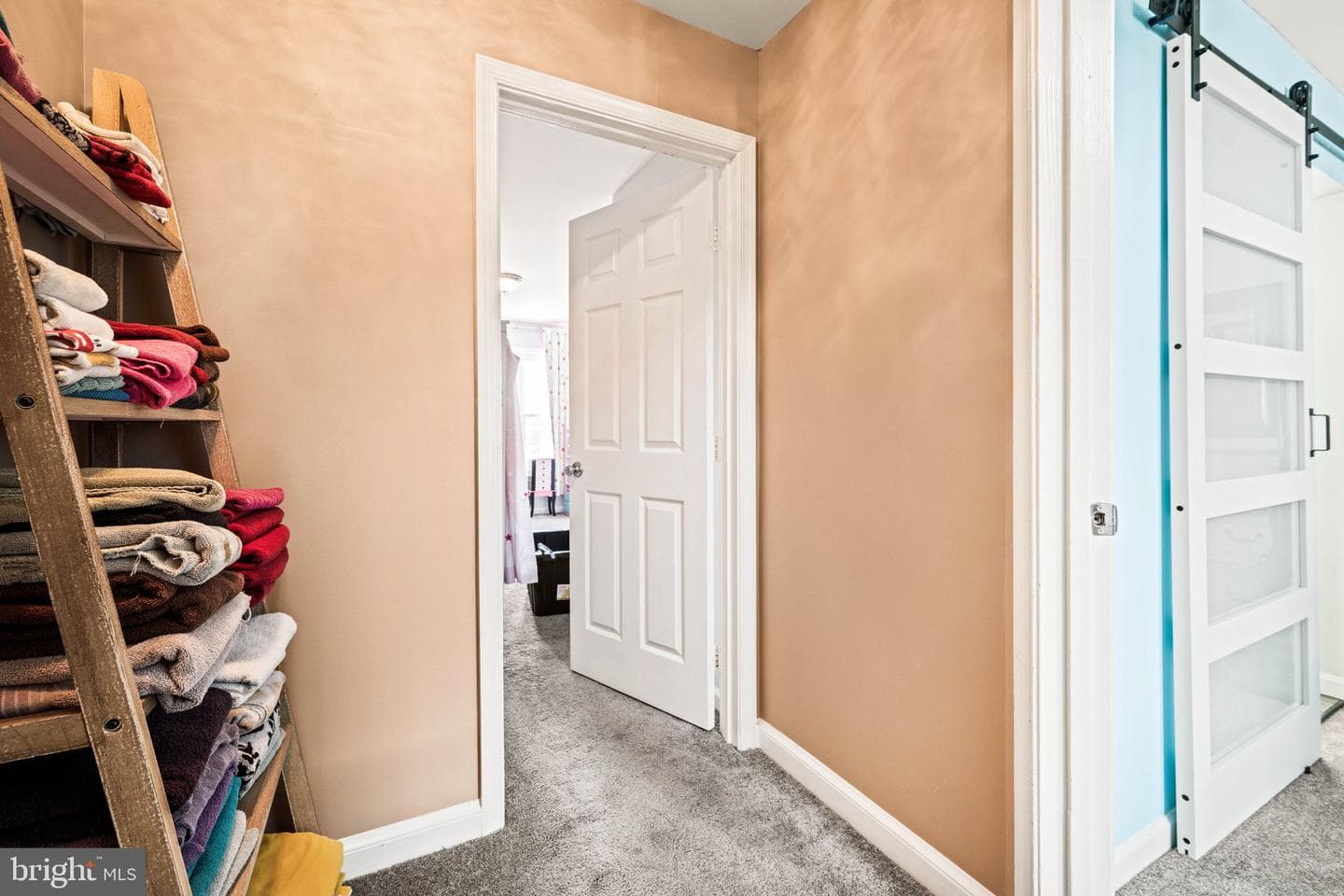 12849 Mill House Court photo 33