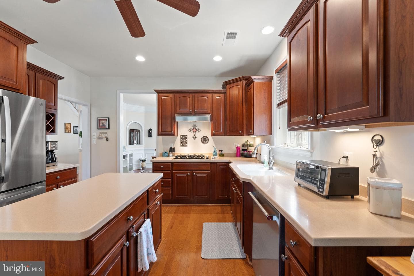 6909 Sunday Silence Court photo 17
