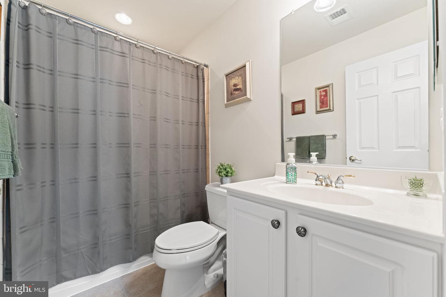 6909 Sunday Silence Court photo 44