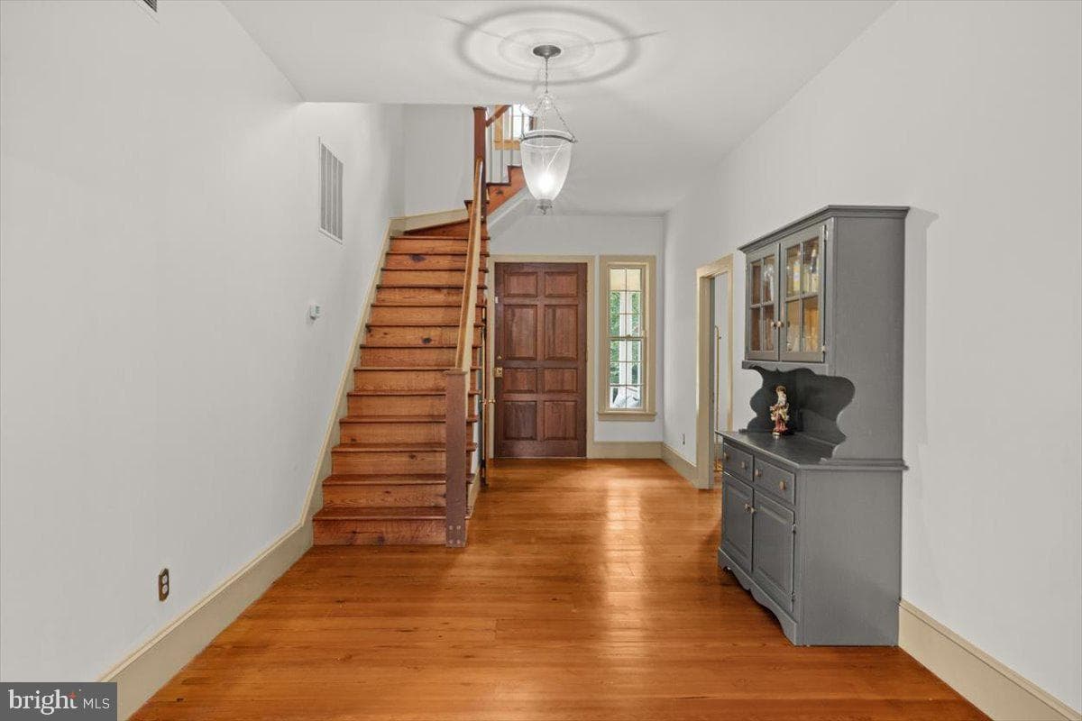 13944 Aden Road photo 17