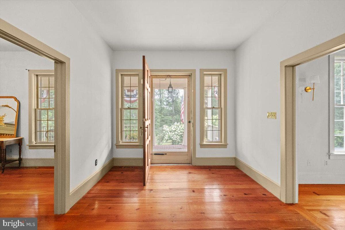 13944 Aden Road photo 18
