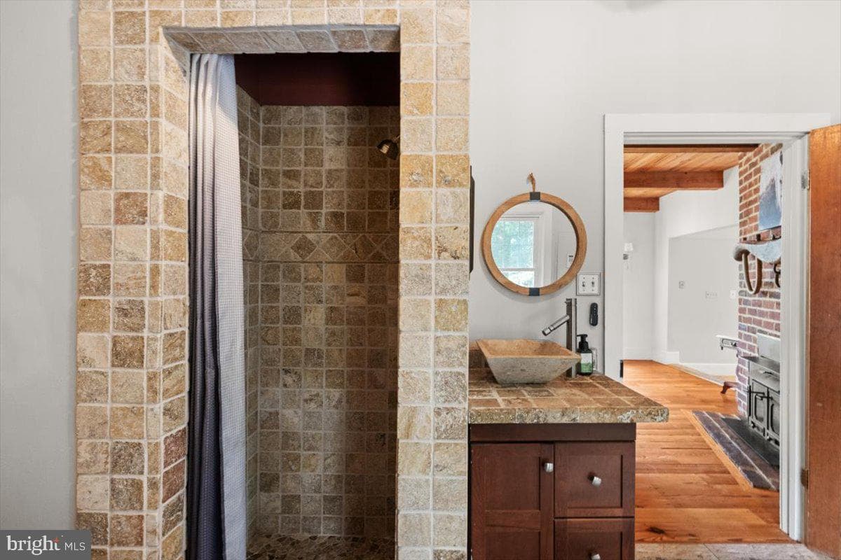 13944 Aden Road photo 26