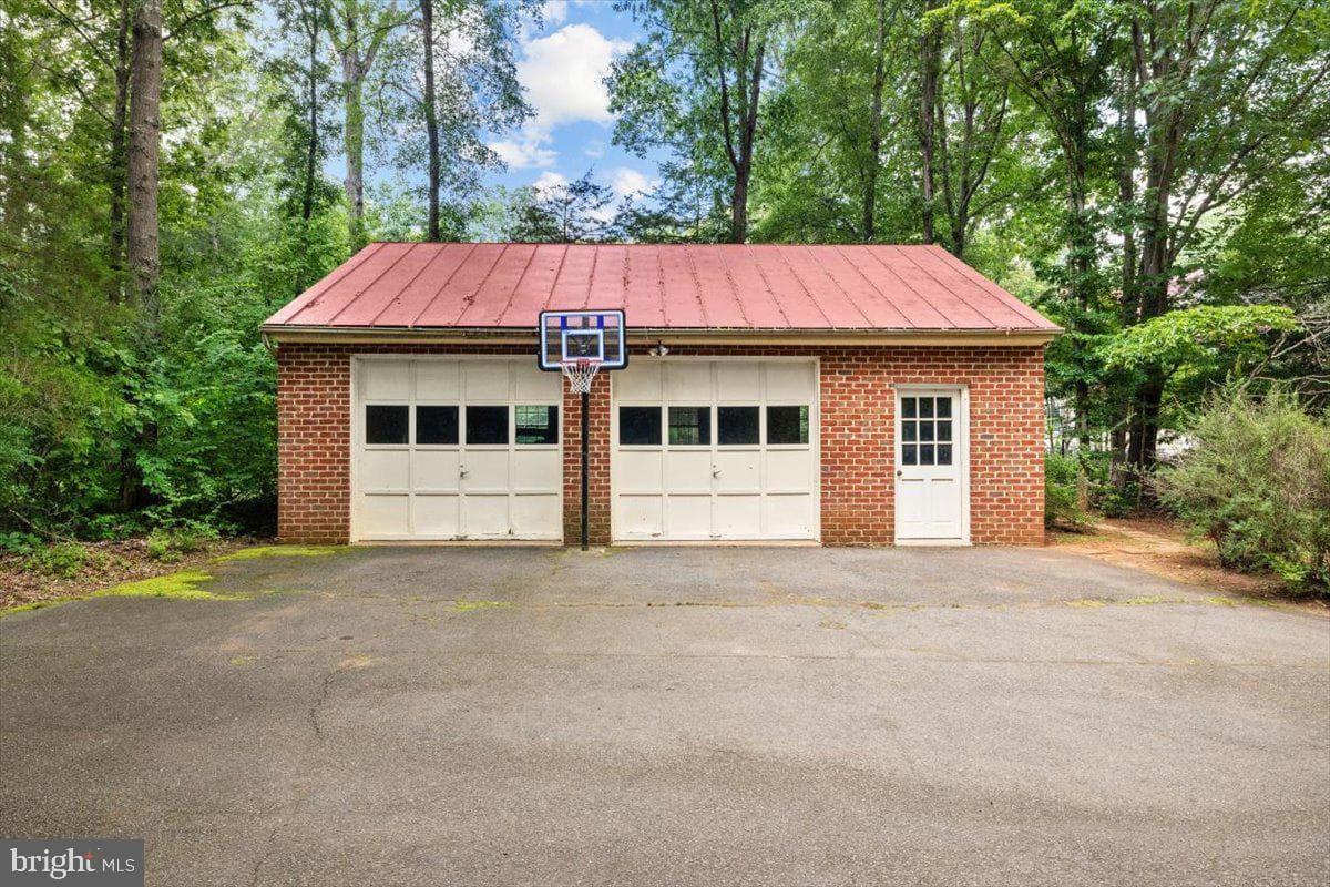 13944 Aden Road photo 33