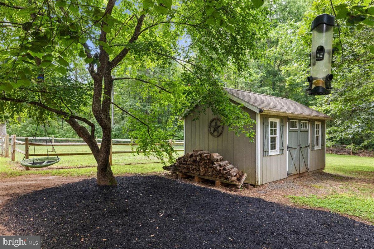 13944 Aden Road photo 59
