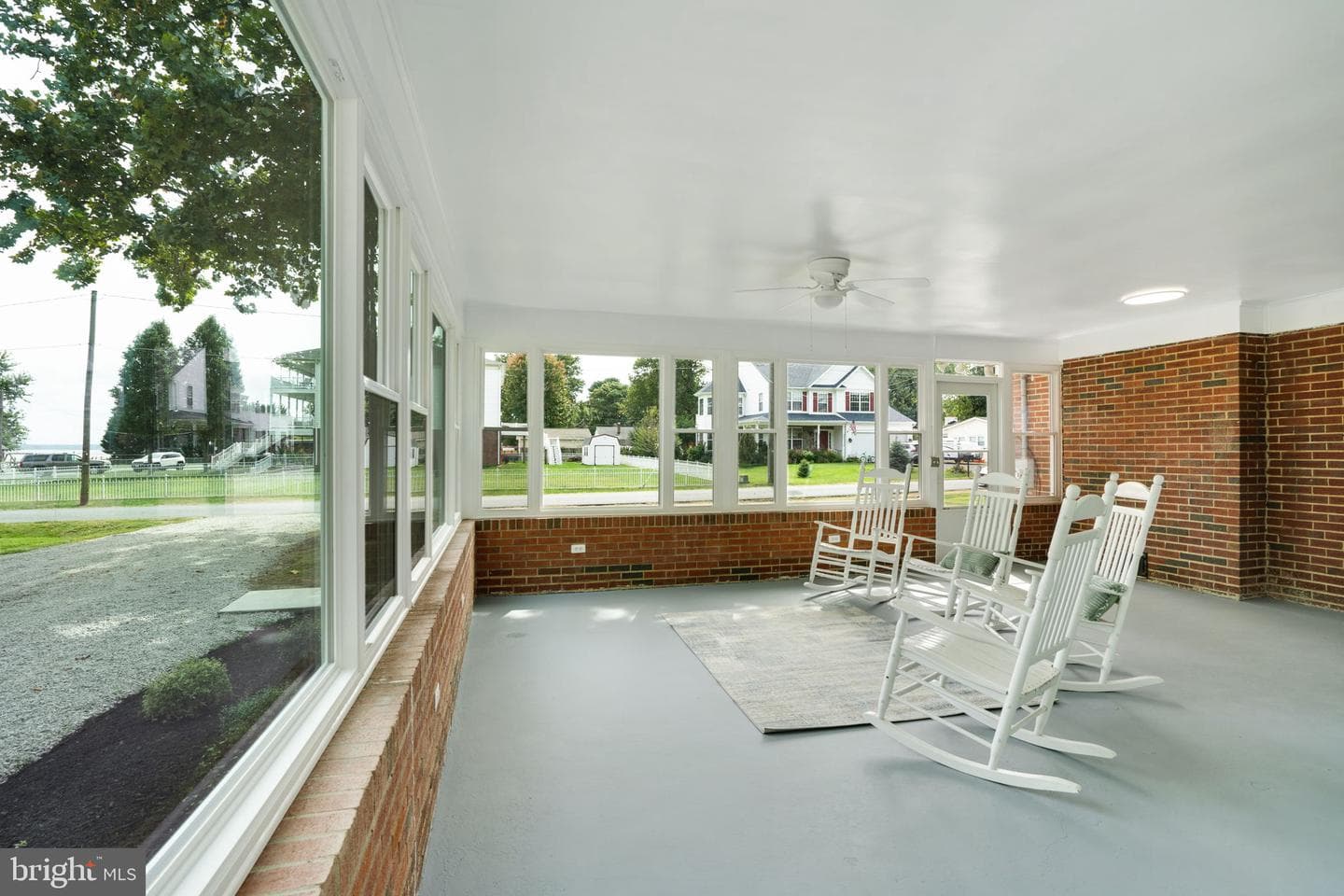 1102 Burton Street photo 24