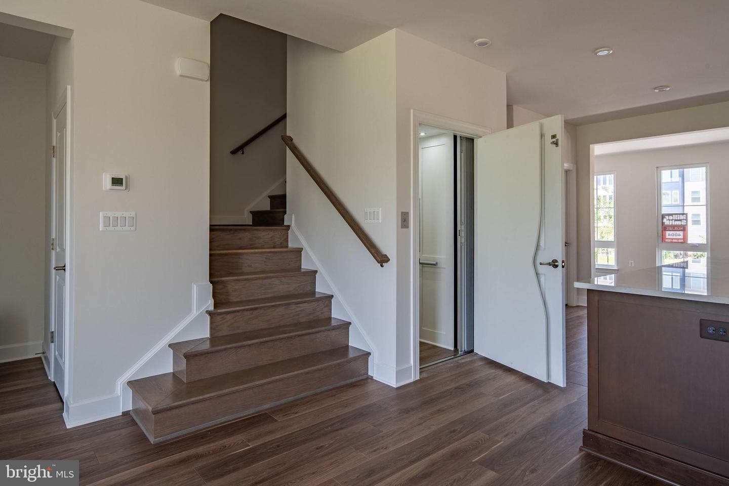 647 Angelfish Way photo 4