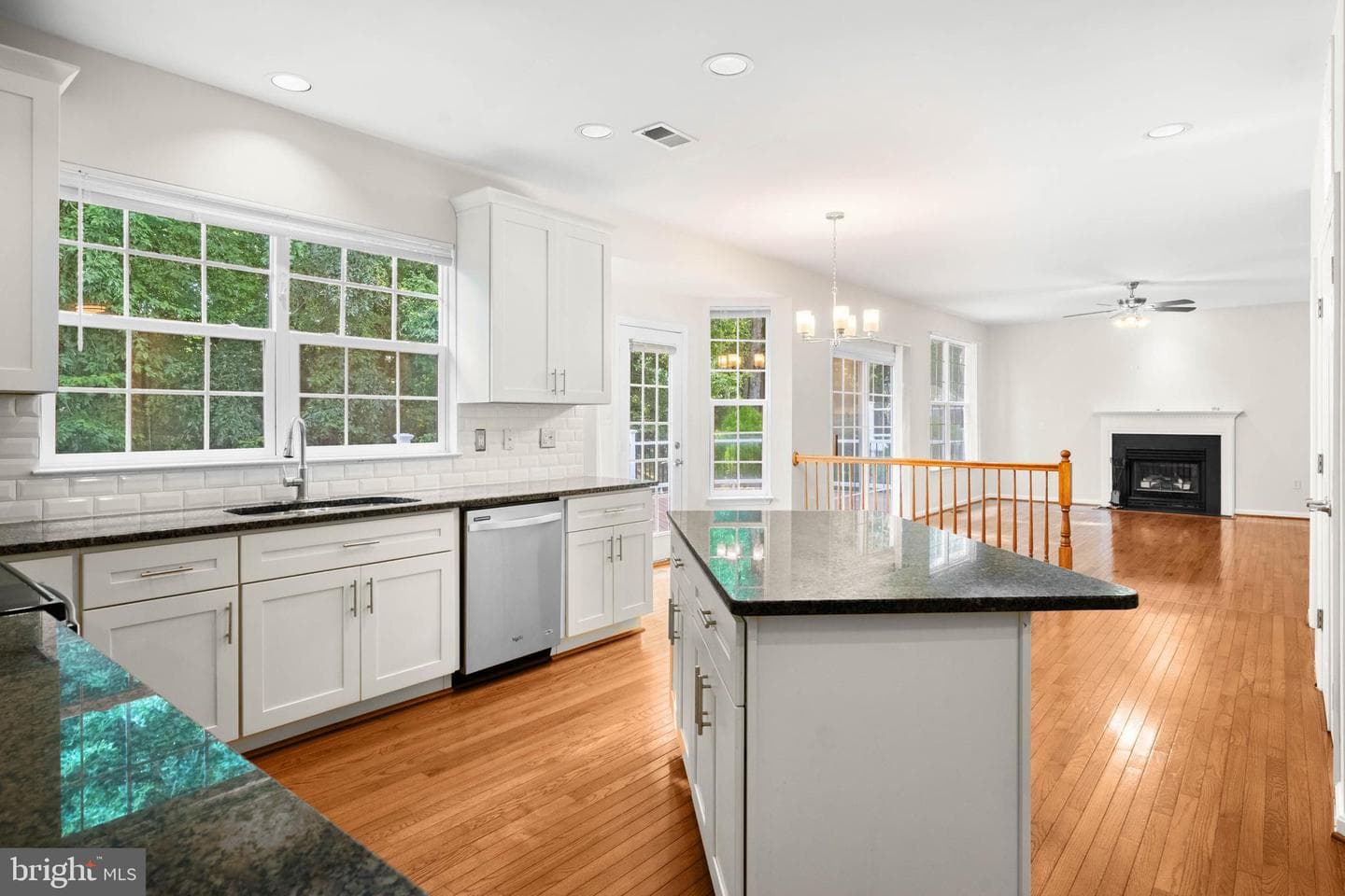 15561 Toddsbury Lane photo 13