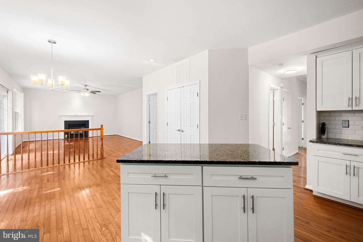 15561 Toddsbury Lane photo 14