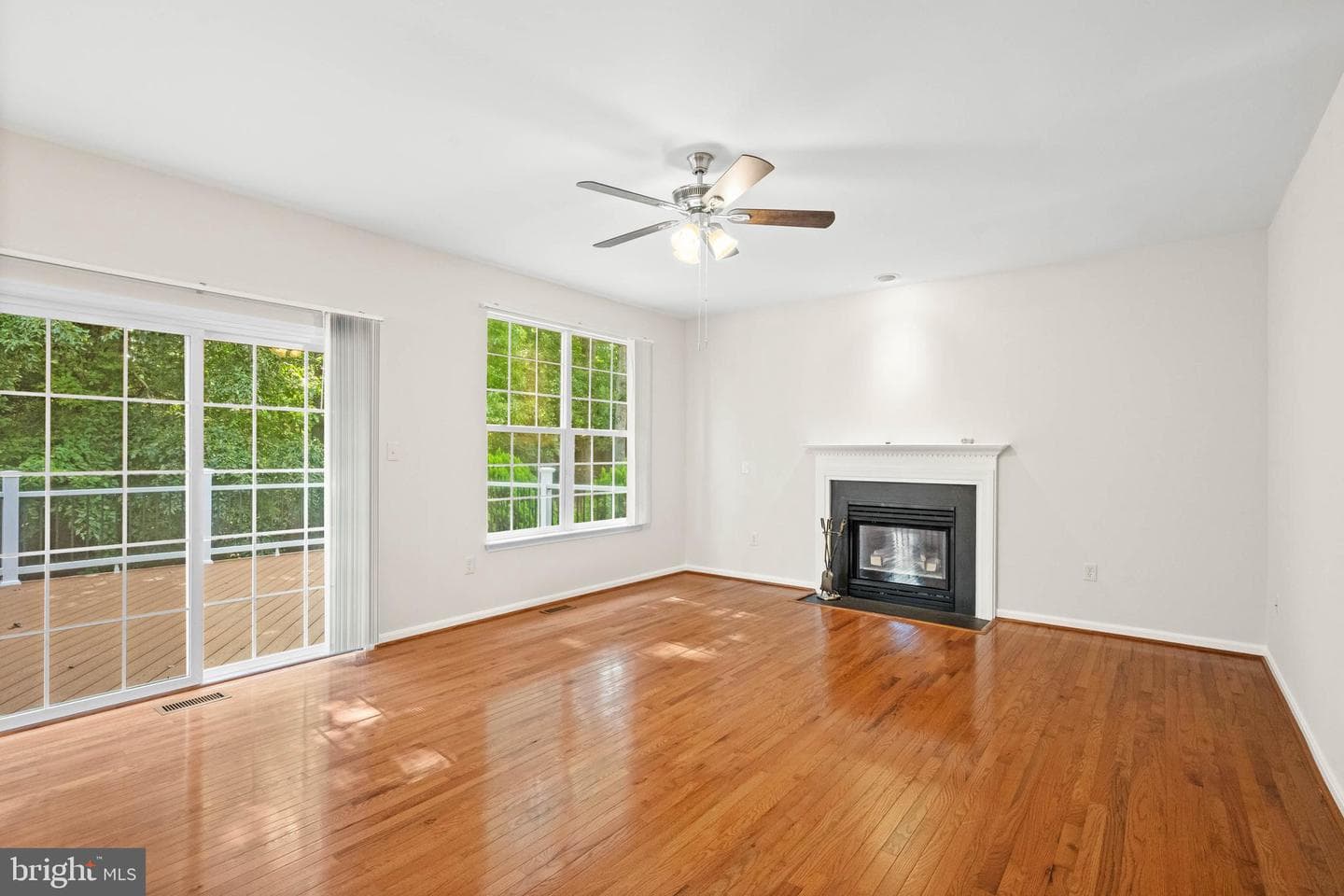 15561 Toddsbury Lane photo 19