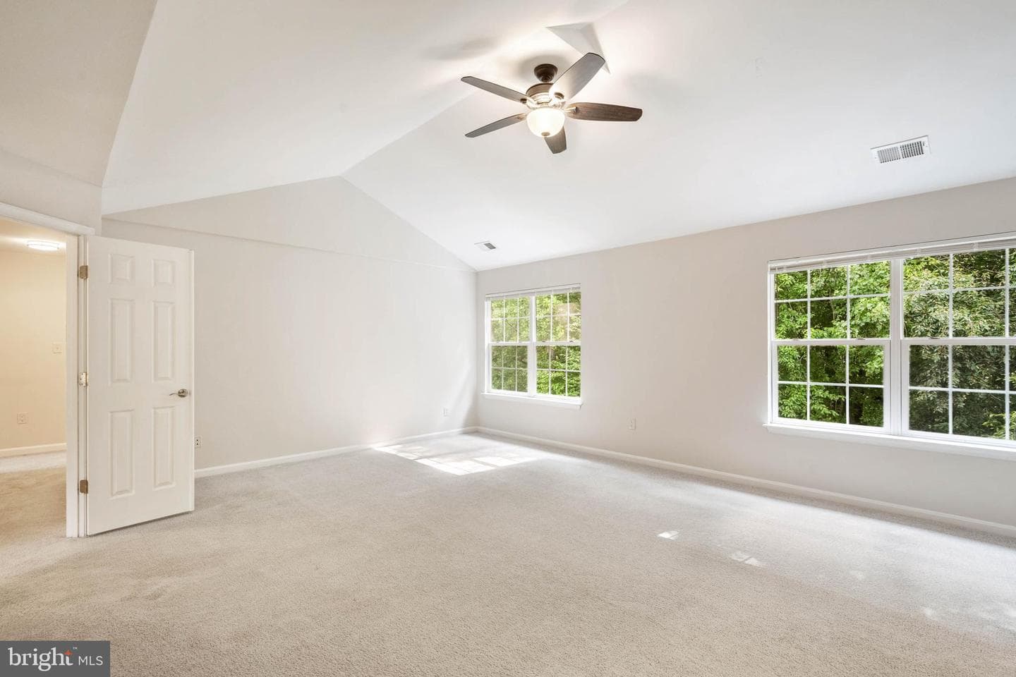 15561 Toddsbury Lane photo 25