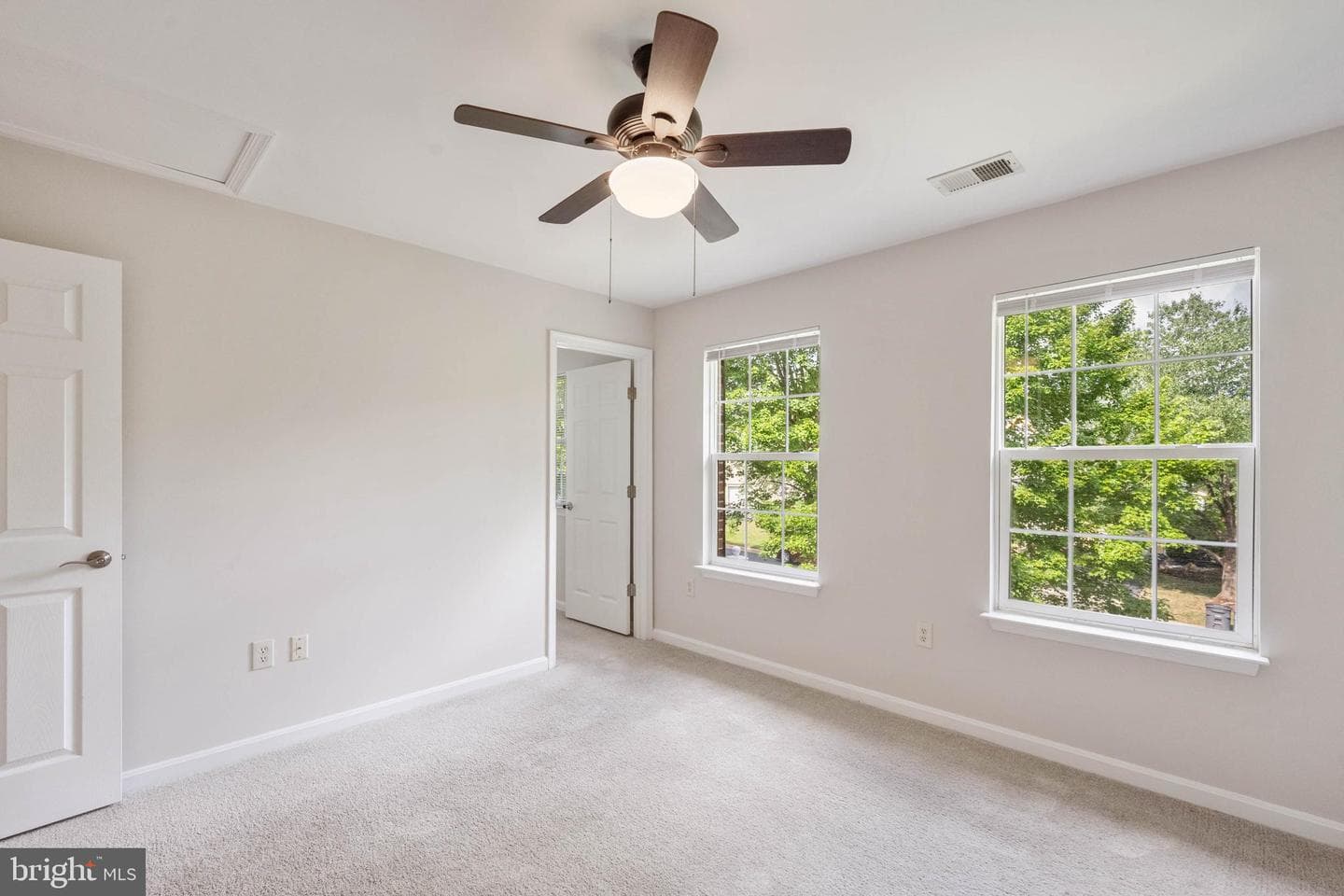 15561 Toddsbury Lane photo 34