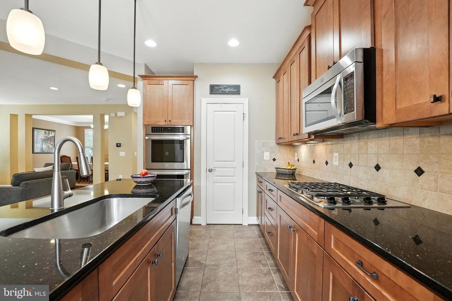 15318 Maribelle Place photo 14