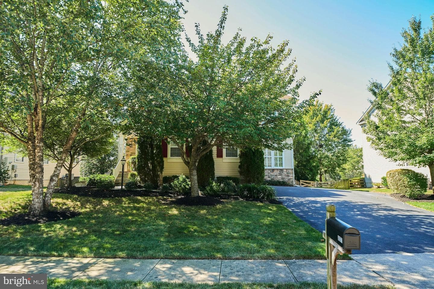 9071 Raging Water Drive photo 2