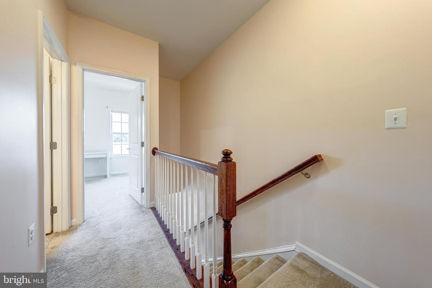 1738 Featherstone Road photo 22