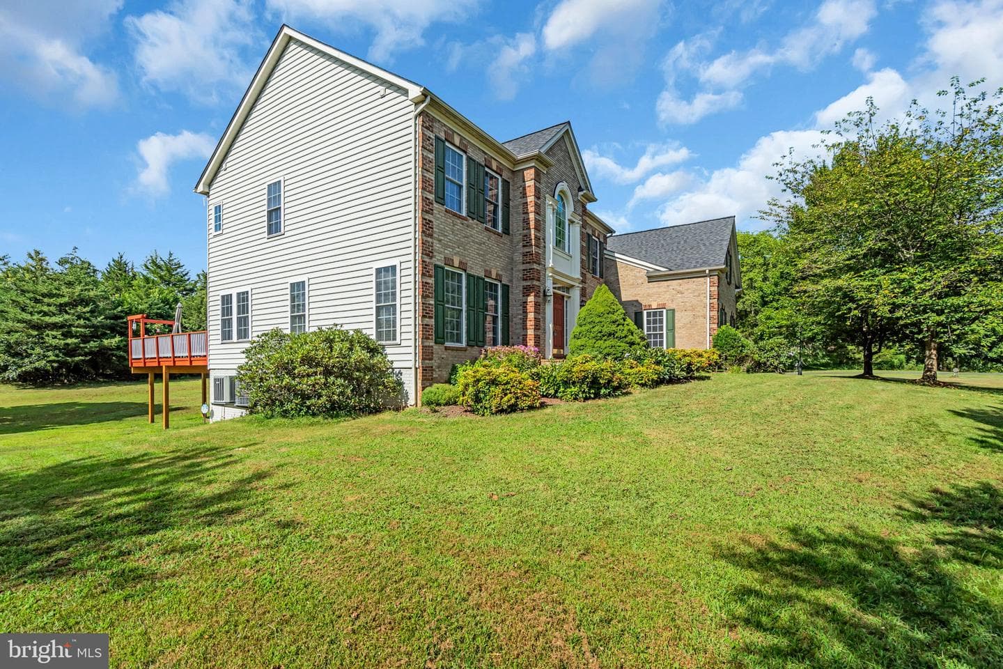 9800 Goldenberry Hill Lane photo 2