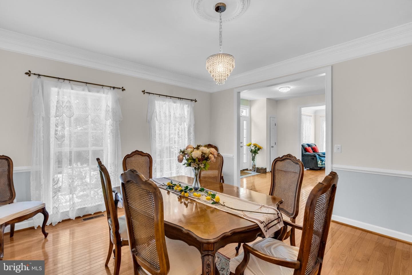 9800 Goldenberry Hill Lane photo 7