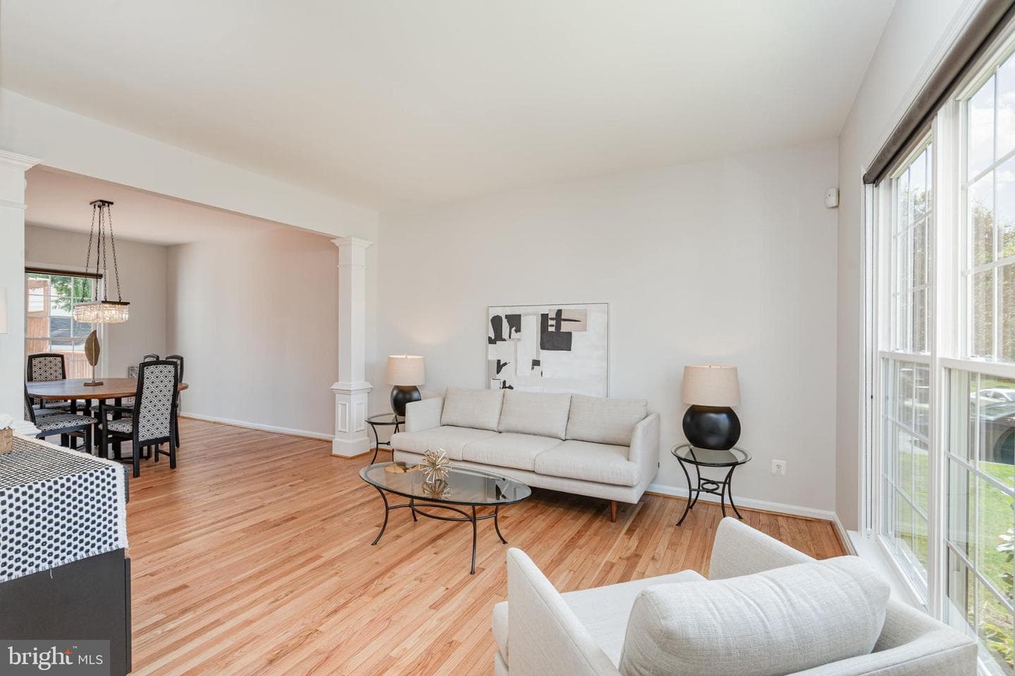 5917 Moonbeam Drive photo 5
