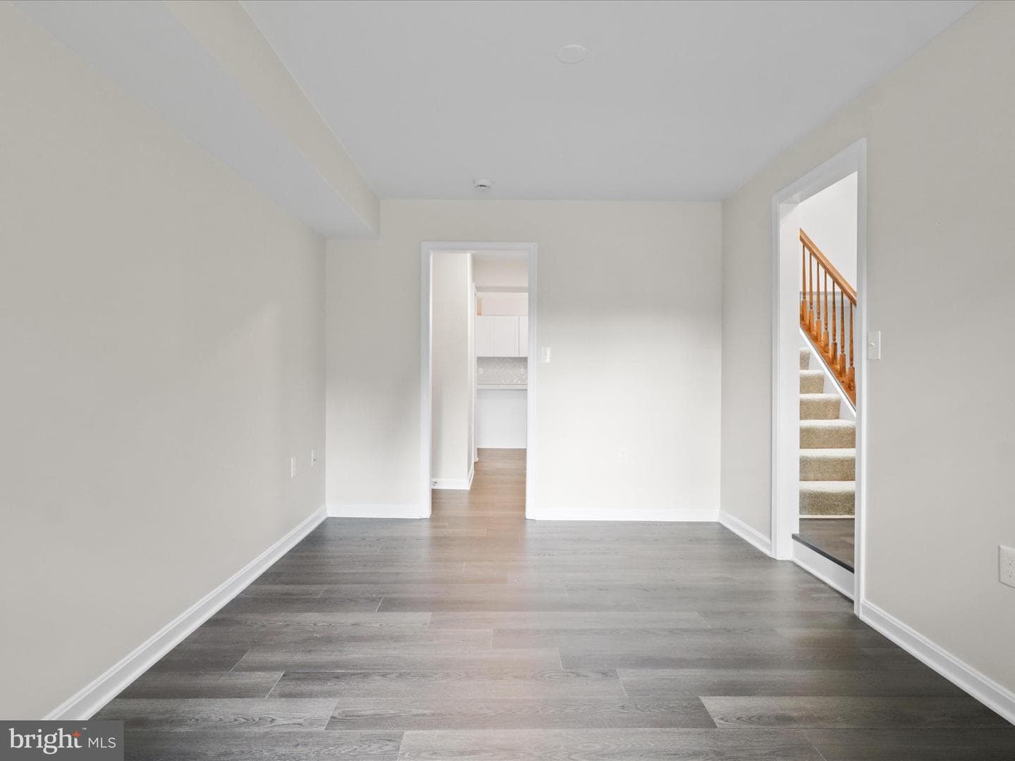 6110 Oust Lane photo 12