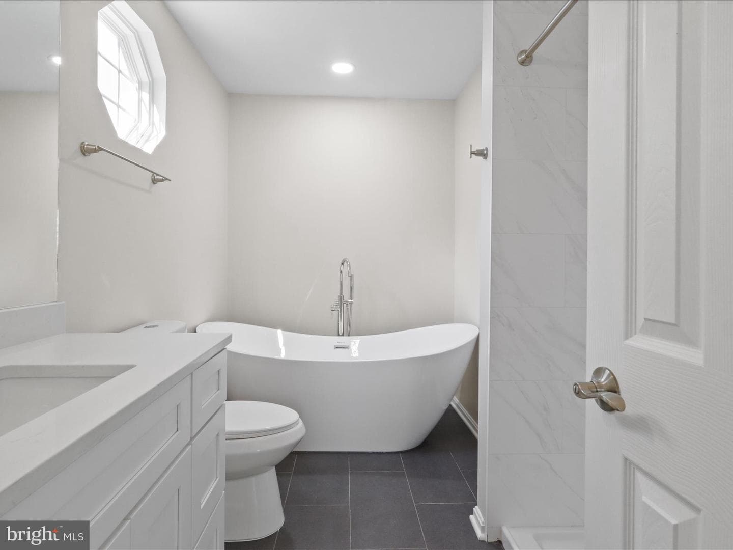 6110 Oust Lane photo 28