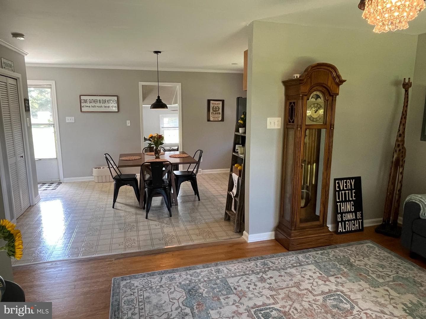 11817 Colvin Lane photo 4