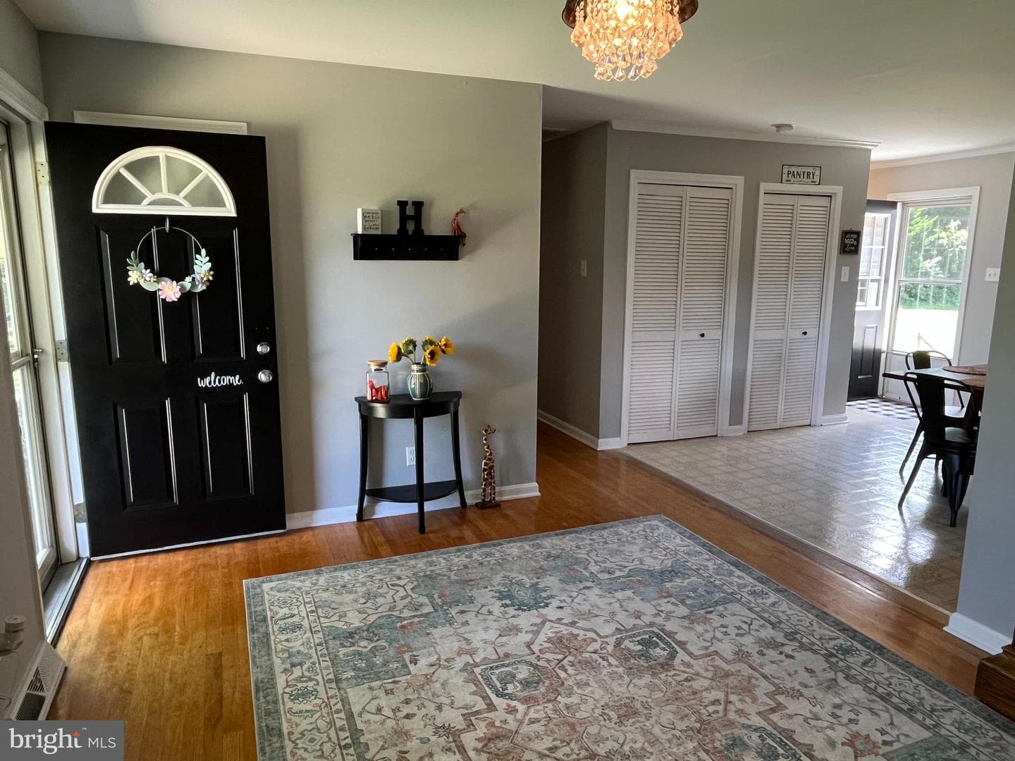 11817 Colvin Lane photo 5
