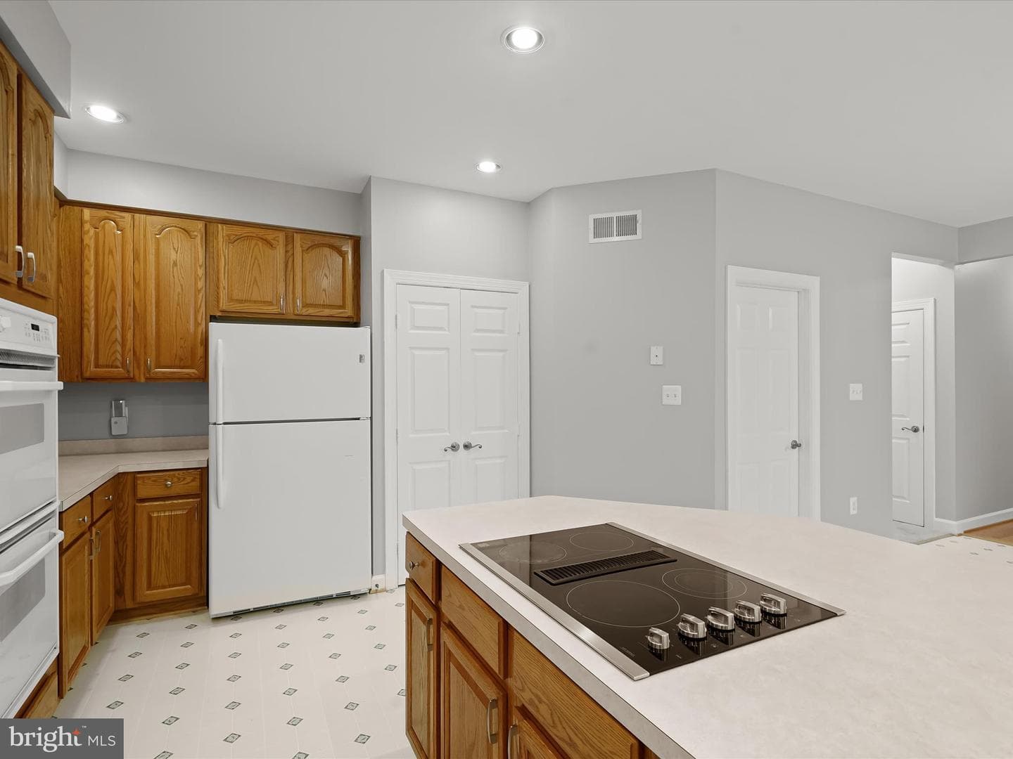 10940 Meanderview Court photo 17