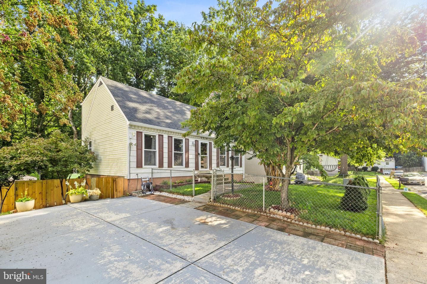 5314 Satterfield Drive photo 1