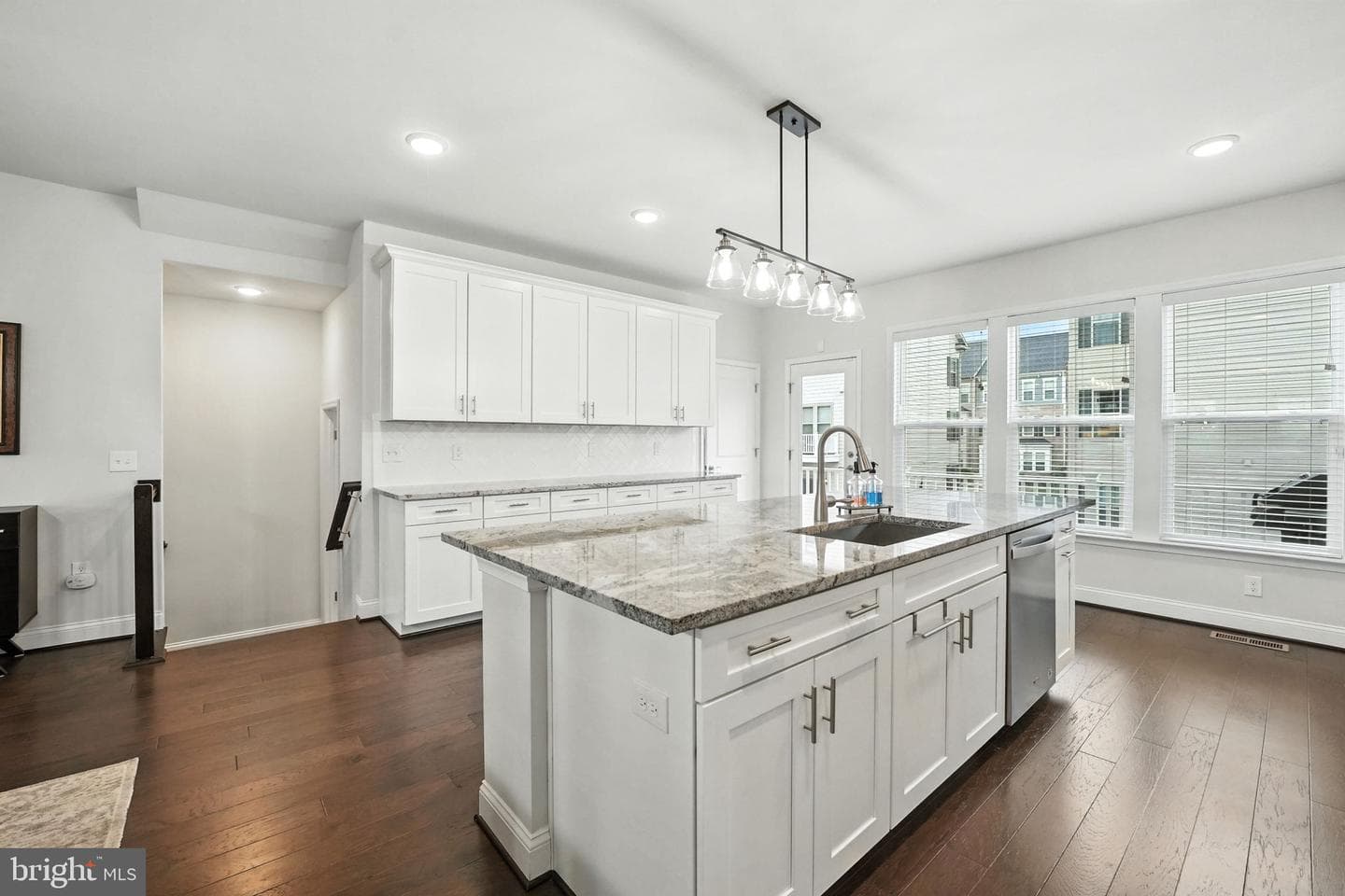 17233 Branched Oak Road photo 12