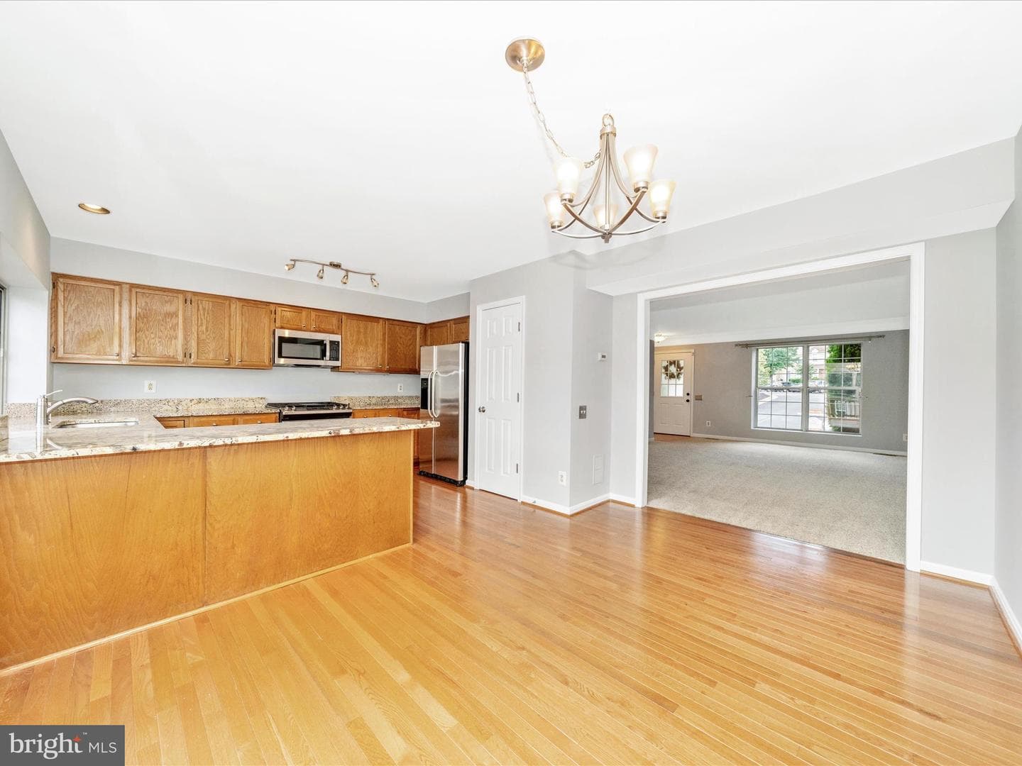 2661 McGuffeys Court photo 11