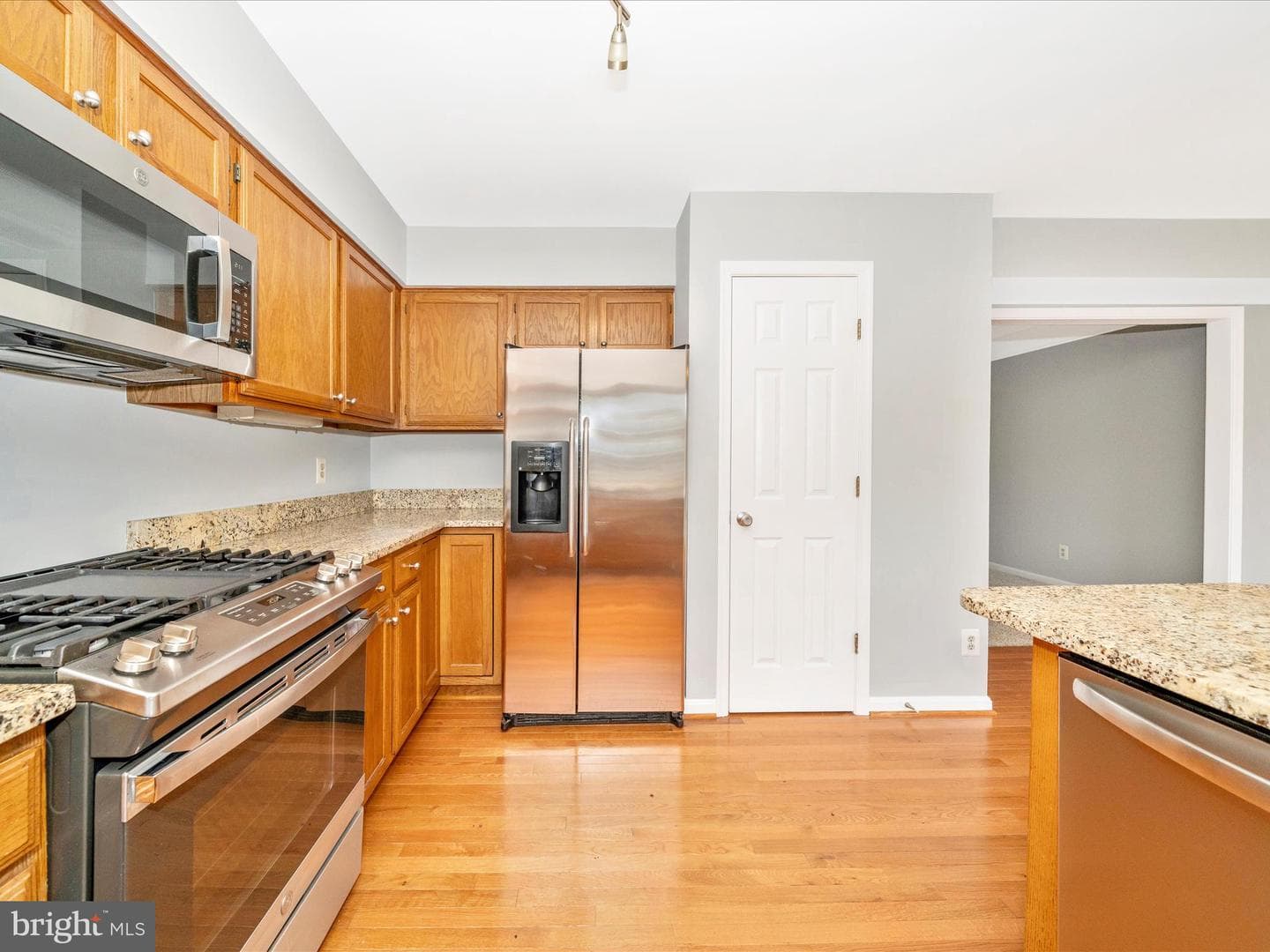 2661 McGuffeys Court photo 18