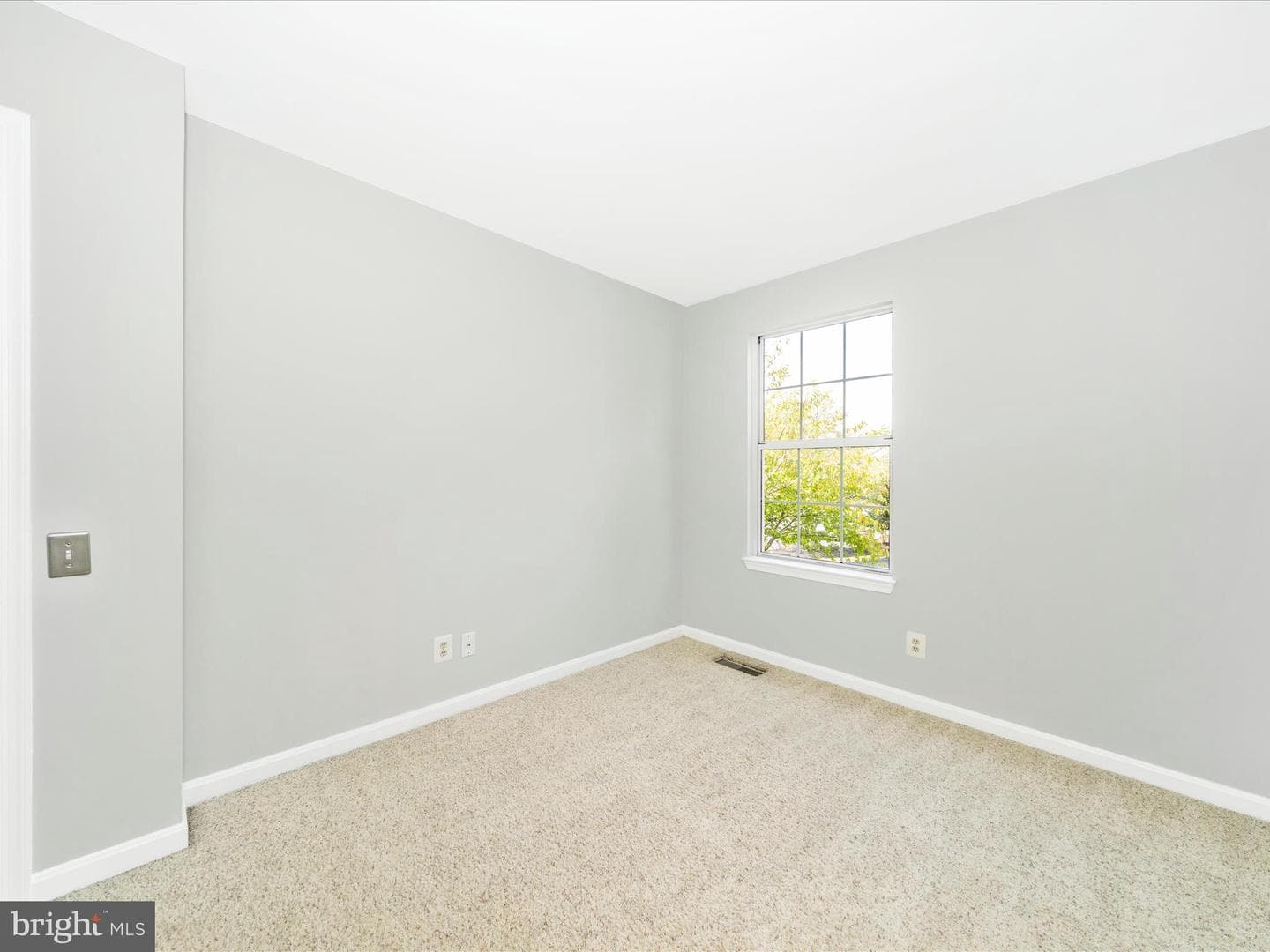 2661 McGuffeys Court photo 36