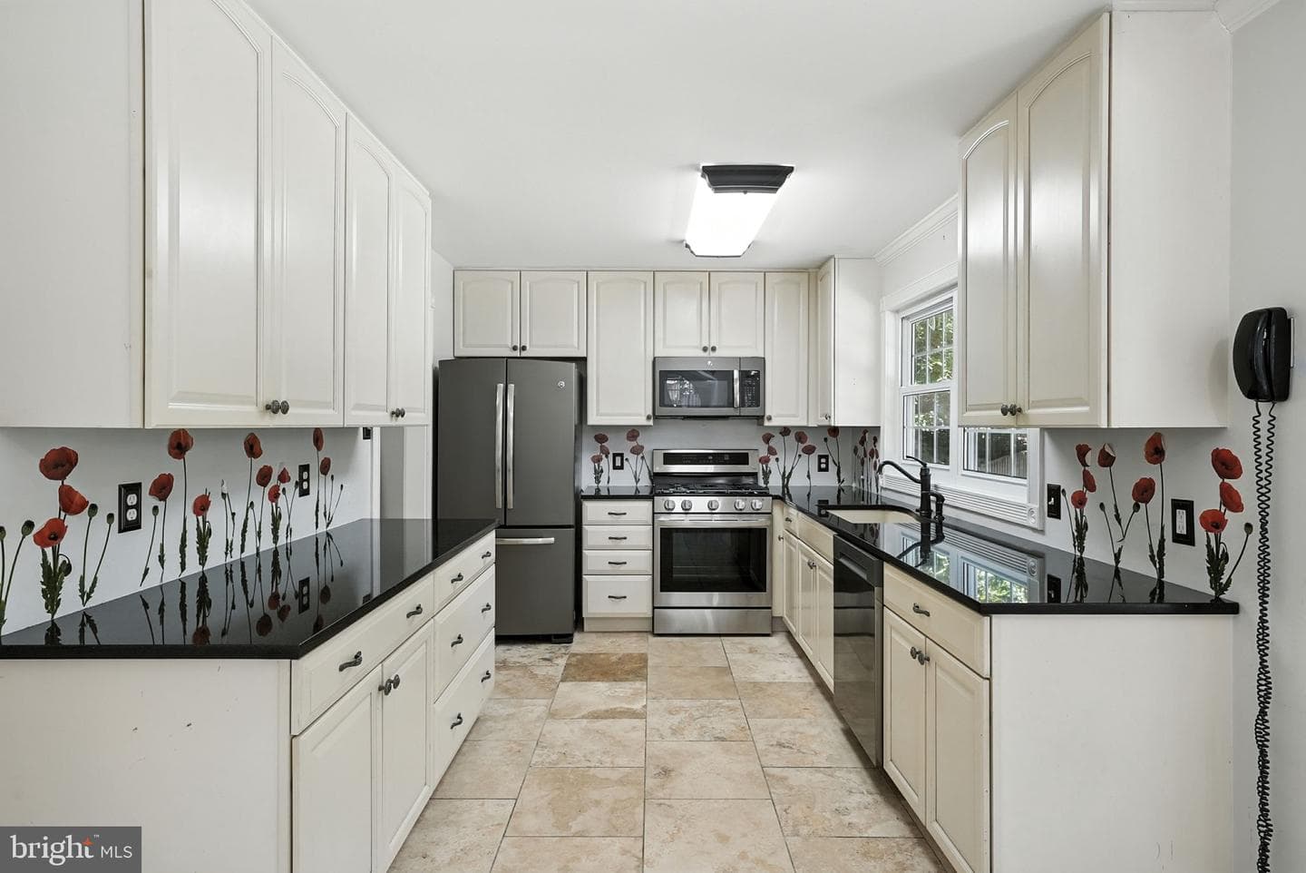 3578 Veronica Lane photo 12