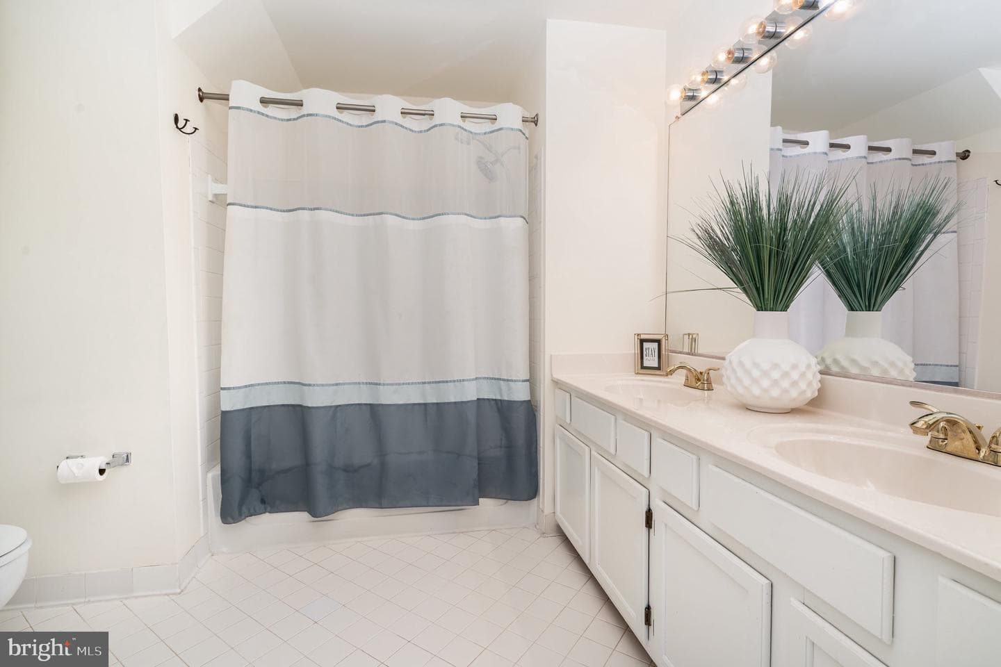 4068 Chetham Way photo 21