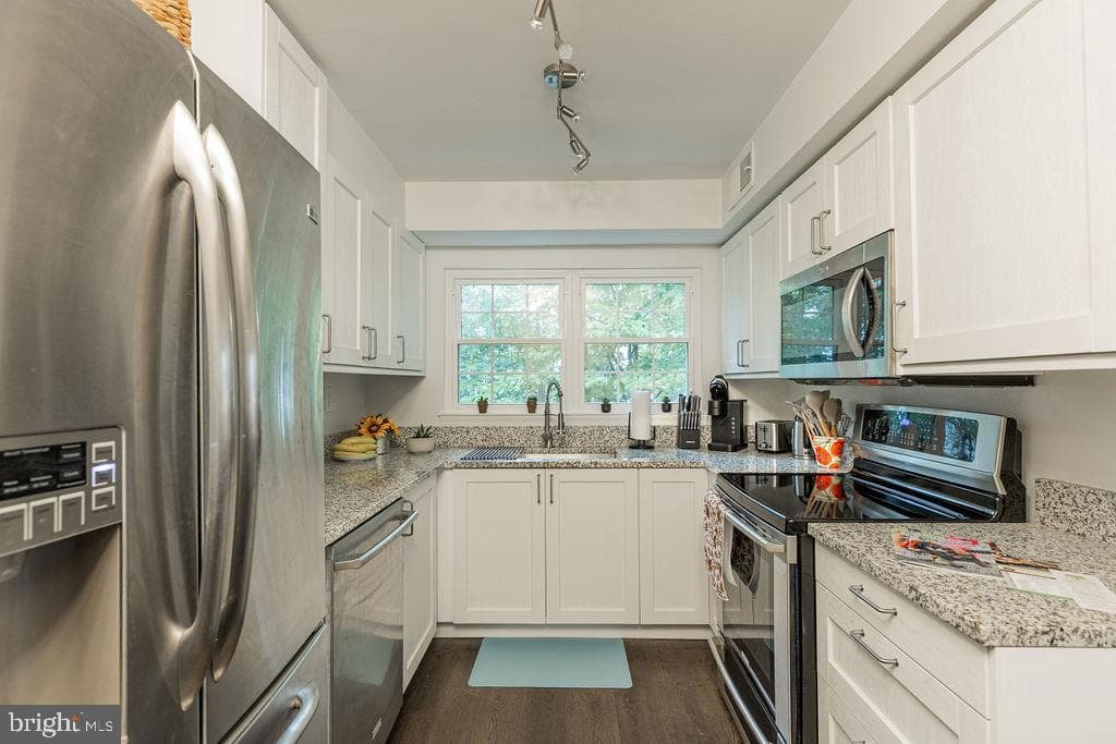 12240 Stevenson Court #12240 photo 12