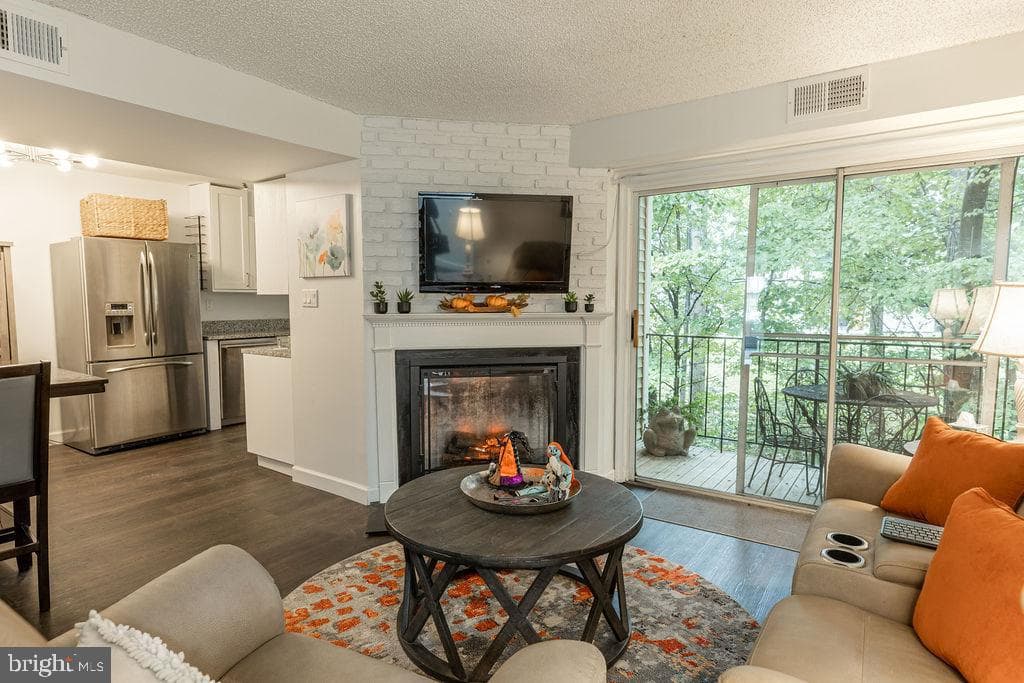 12240 Stevenson Court #12240 photo 5