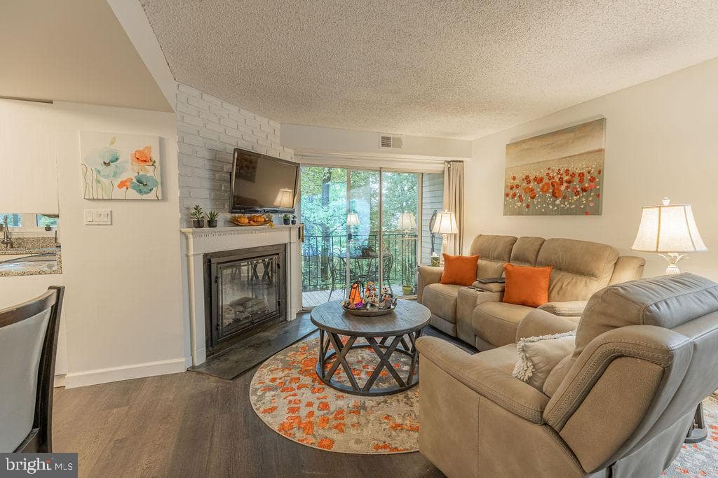 12240 Stevenson Court #12240 photo 6