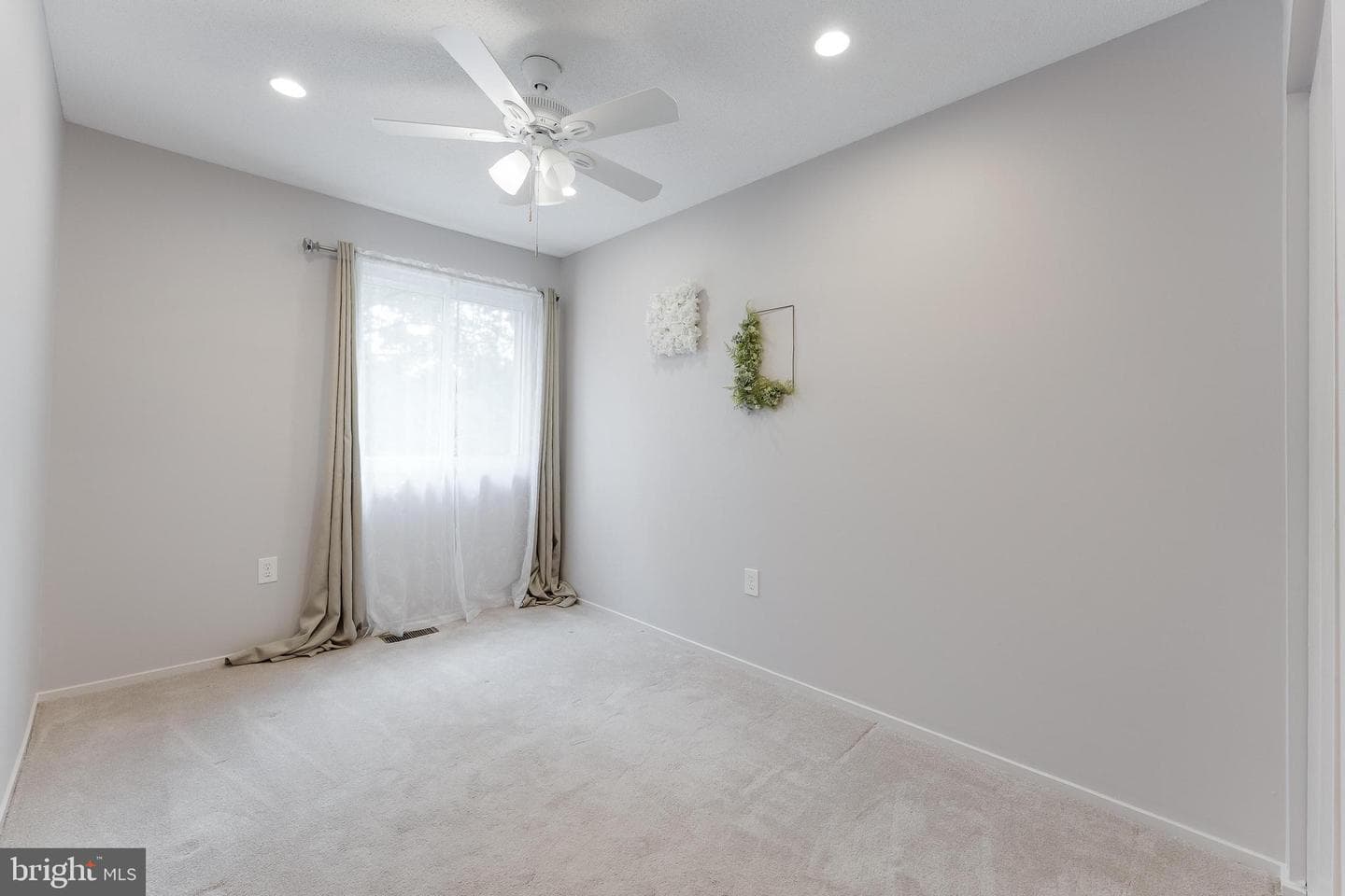 15353 Grist Mill Terrace photo 29