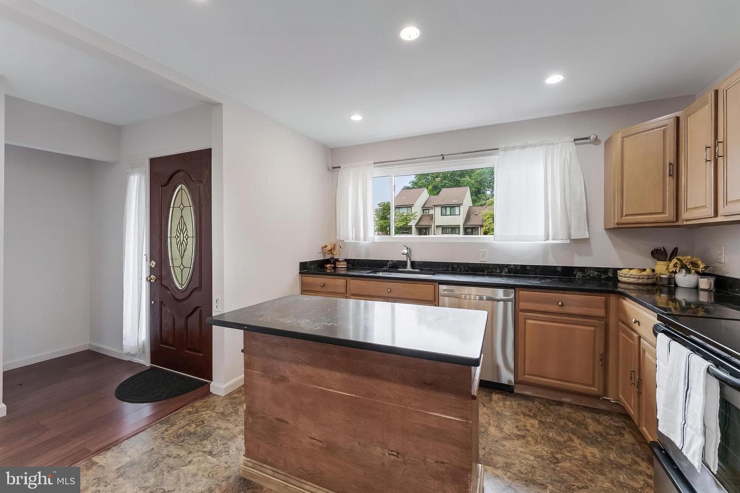 15353 Grist Mill Terrace photo 5