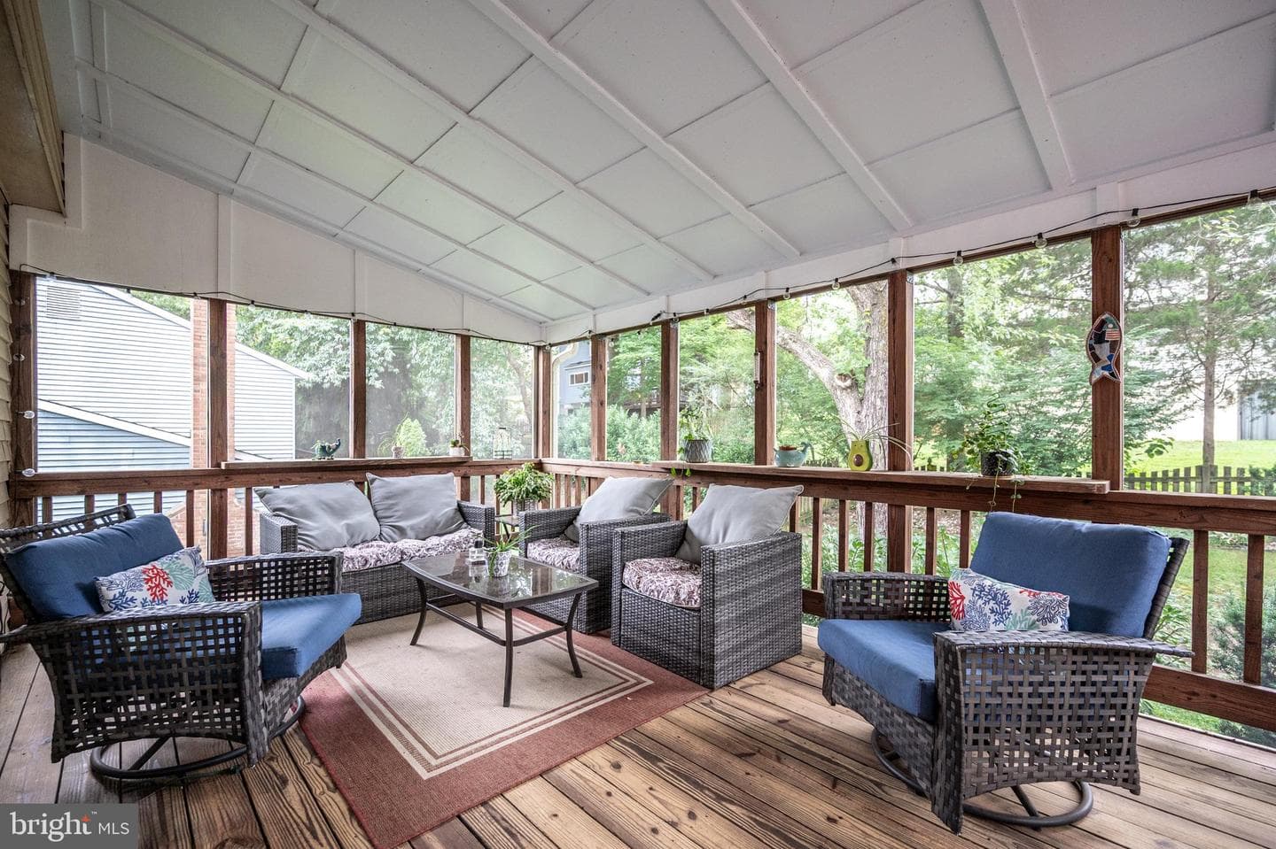 15310 Iris Lane photo 31