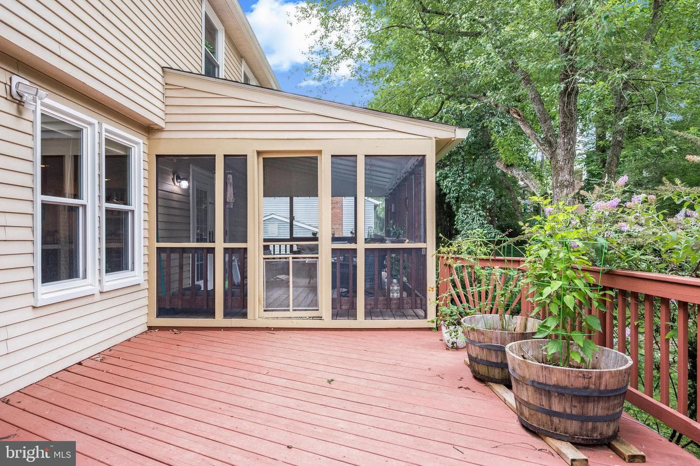 15310 Iris Lane photo 32