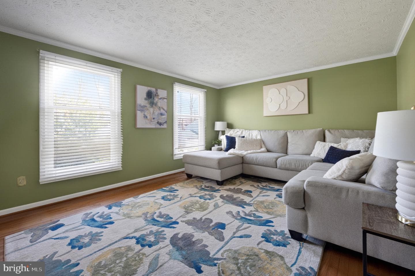 15310 Iris Lane photo 38
