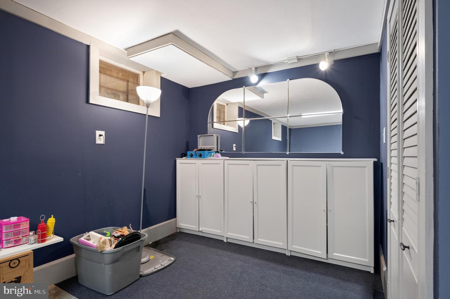 15310 Iris Lane photo 56