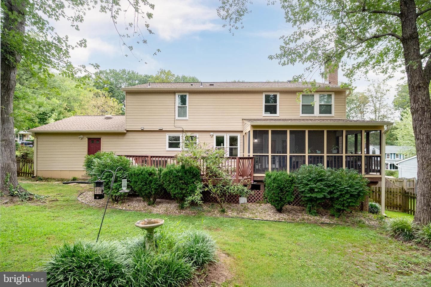 15310 Iris Lane photo 57