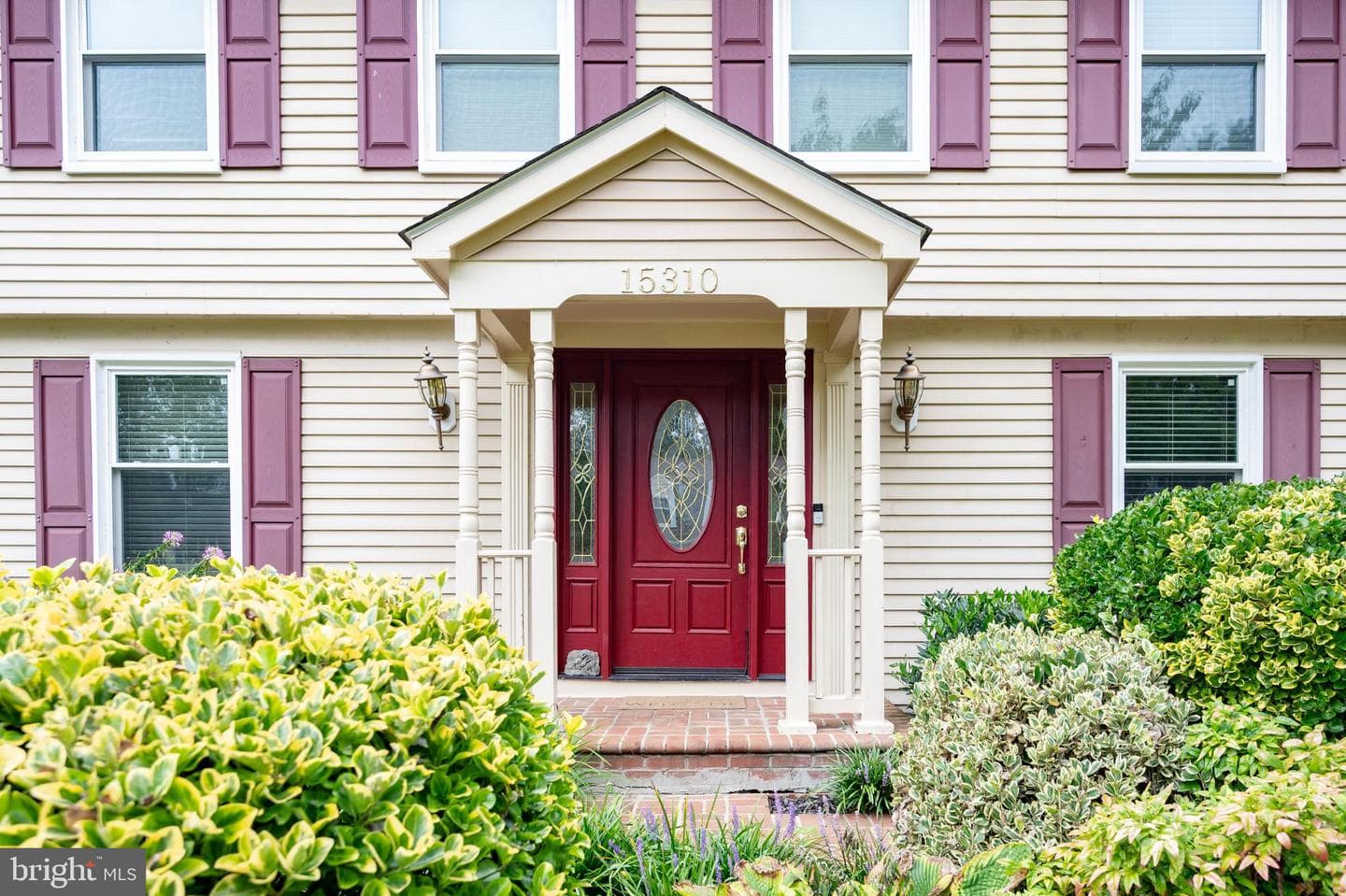 15310 Iris Lane photo 8
