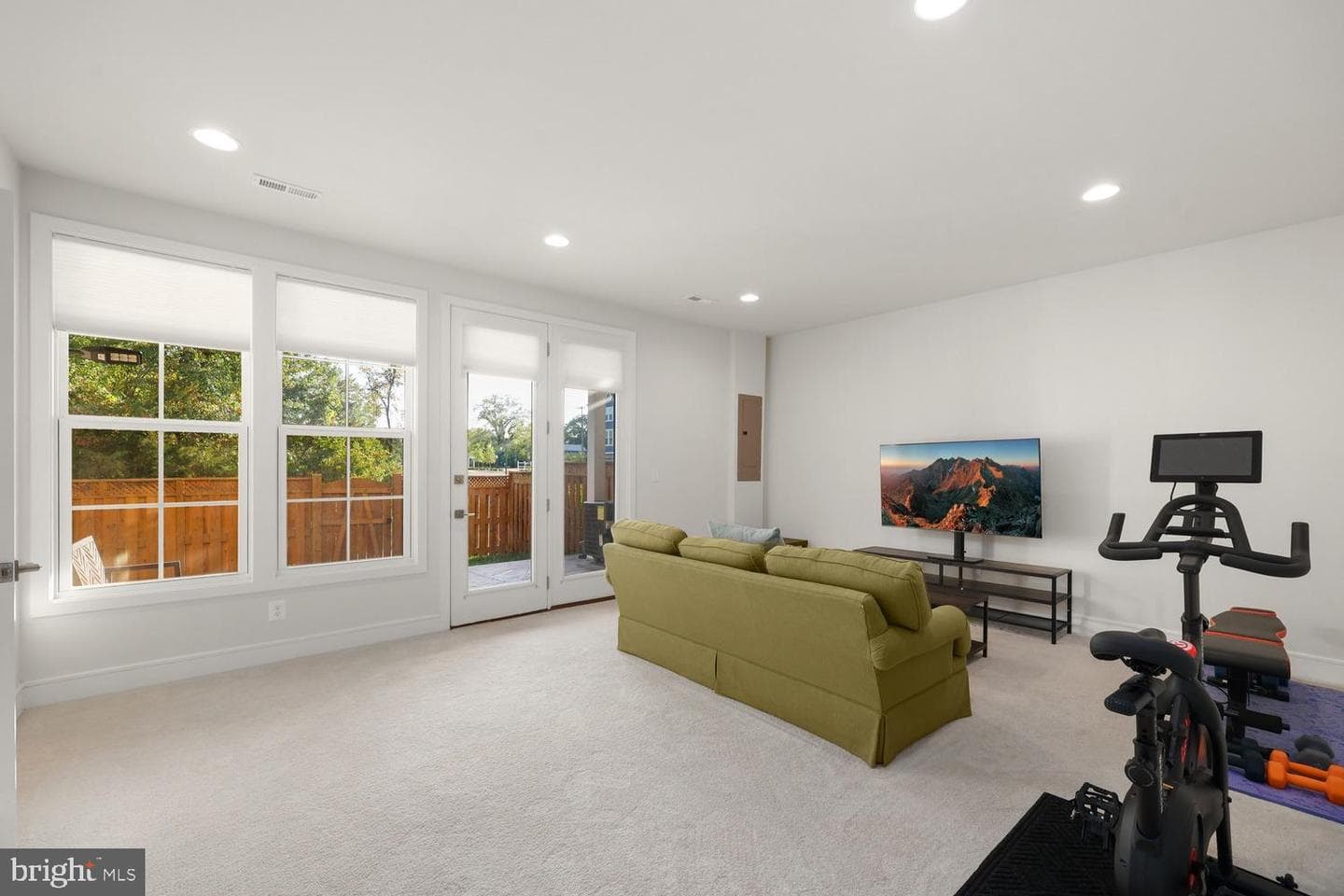 6863 Karter Robinson Drive photo 8